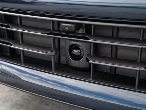 Certified 2025 Porsche Cayenne image 25