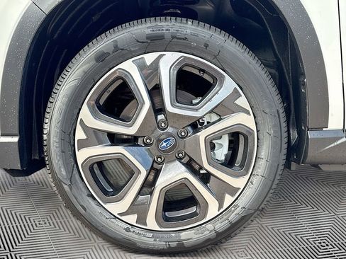 New 2026 Subaru Ascent Limited AWD/4WD image 31