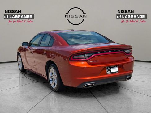 Used 2021 Dodge Charger SXT w/ Leather Interior Group RWD image 7