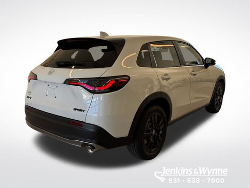 New 2026 Honda HR-V Sport image 3
