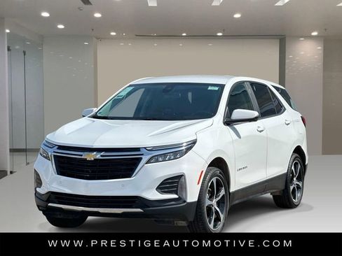 Used 2024 Chevrolet Equinox LT AWD/4WD image 1