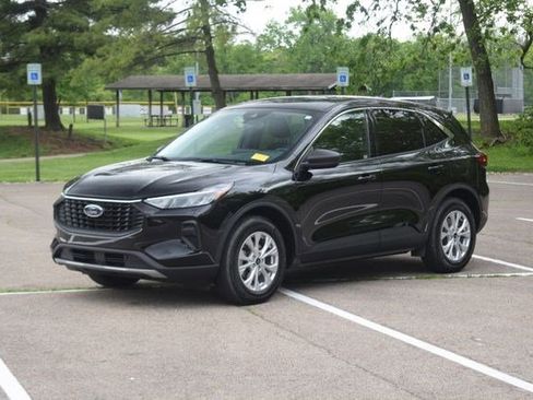 Used 2024 Ford Escape Active w/ Tech Pack #1 FWD image 21