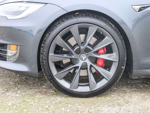 Used 2018 Tesla Model S P100D image 9
