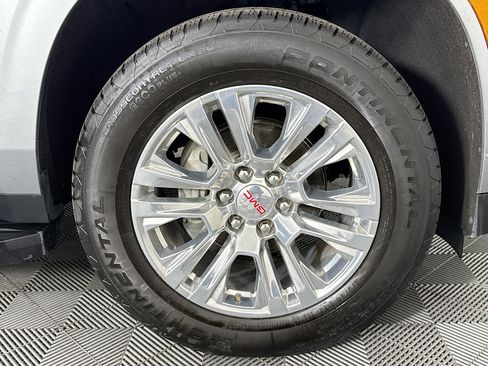 Used 2025 GMC Yukon Denali AWD/4WD image 30