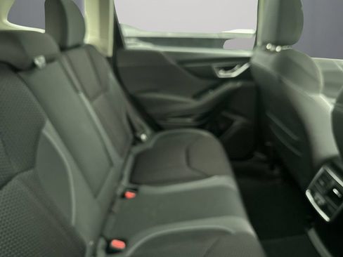 Used 2020 Subaru Forester Premium AWD/4WD image 12