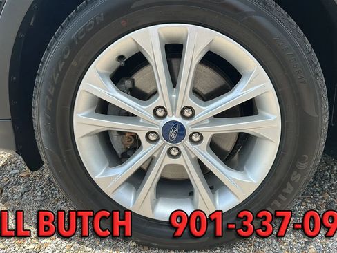 Used 2019 Ford Escape SE AWD/4WD image 17