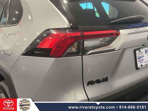 Certified 2023 Toyota RAV4 XLE AWD/4WD image 9