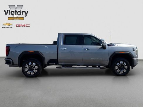 Used 2024 GMC Sierra 2500 Denali w/ Denali Reserve Package AWD/4WD image 7