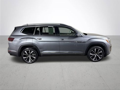 Certified 2024 Volkswagen Atlas SEL Premium R-Line AWD/4WD image 5