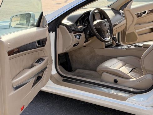 Used 2011 Mercedes-Benz E 350 E 350 2dr Convertible image 10