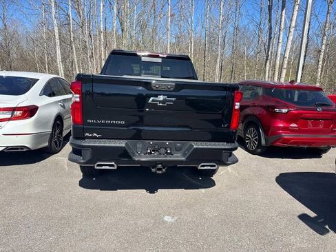 Used 2025 Chevrolet Silverado 1500 LT Trail Boss w/ Convenience Package II image 5