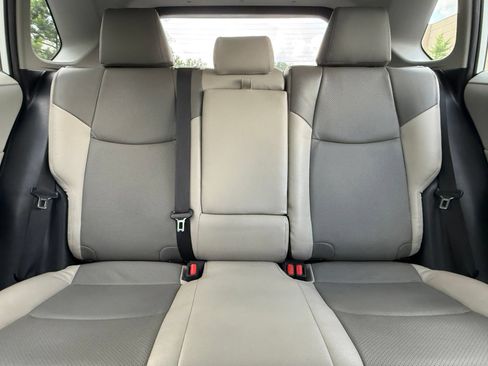 Used 2020 Toyota RAV4 XLE FWD image 41