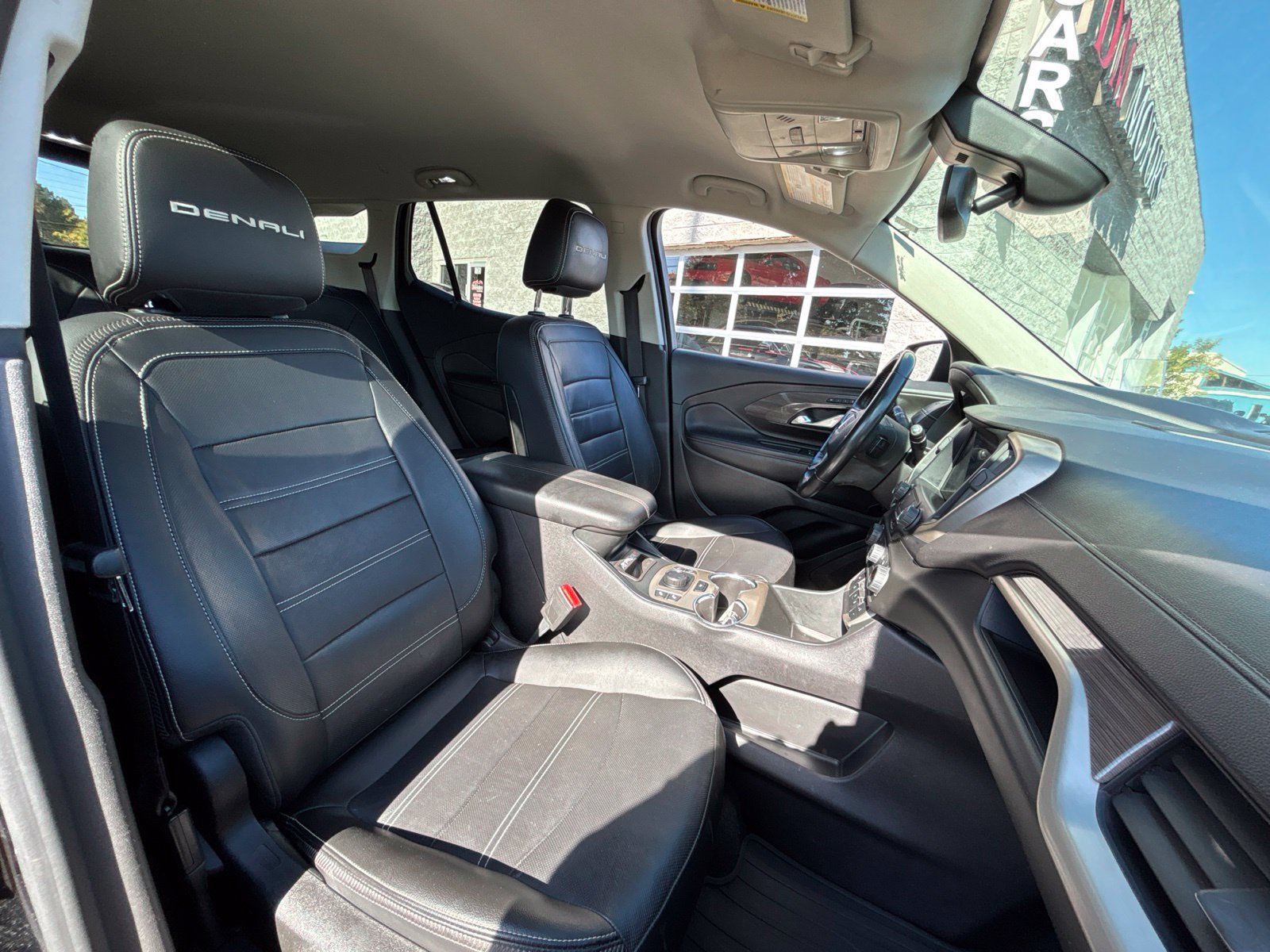 Used 2022 GMC Terrain Denali AWD/4WD image 12