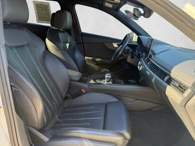 Used 2022 Audi A4 2.0T Premium Plus AWD/4WD image 23