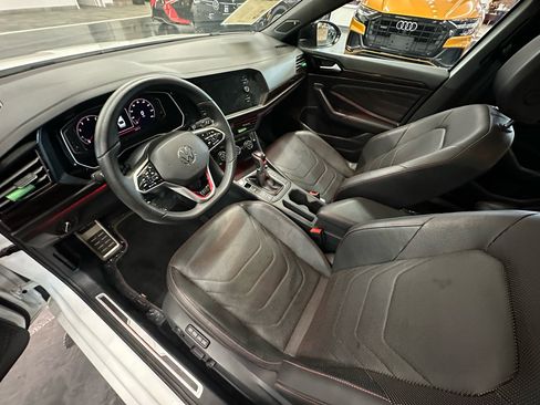 Used 2022 Volkswagen Jetta GLI Autobahn w/ GLI Black Package image 15