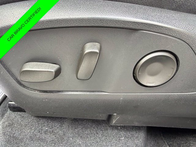 Certified 2024 Chevrolet Traverse LT AWD/4WD image 27