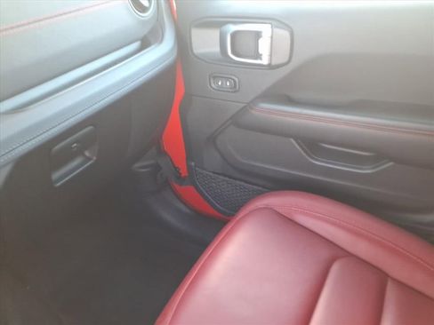 Used 2024 Jeep Wrangler Unlimited Rubicon 392 image 23