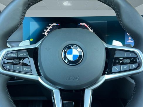 Used 2025 BMW 330i xDrive Sedan w/ M Sport Package AWD/4WD image 15