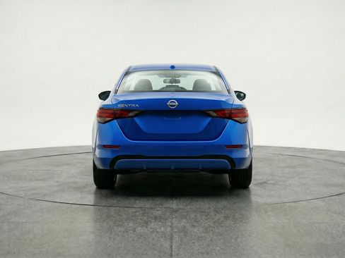 Used 2025 Nissan Sentra SV FWD image 7