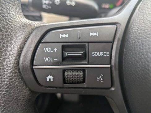 Used 2023 Honda HR-V LX image 27