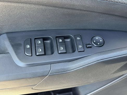 Used 2023 Kia Sportage LX FWD image 18