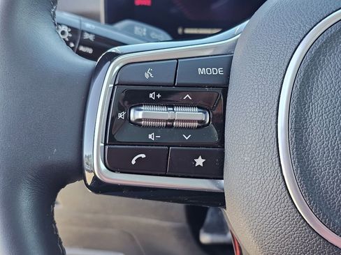 Used 2024 Kia Sorento S w/ Panoramic Sunroof Package image 22