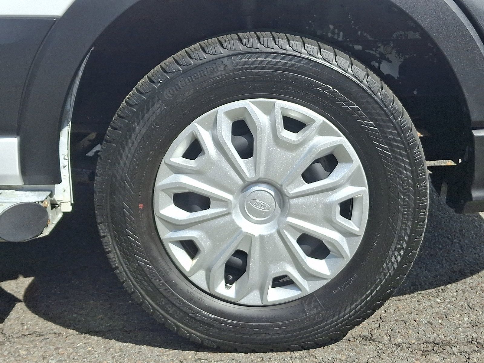 Used 2025 Ford Transit 250 Low Roof w/ Exterior Upgrade Package RWD image 9