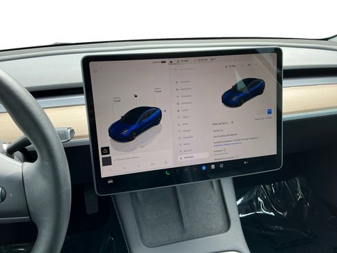 Used 2023 Tesla Model 3 Standard Range RWD image 12