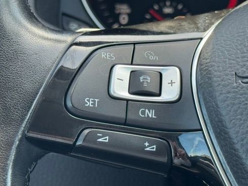 Used 2018 Volkswagen Passat 2.0T R-Line FWD image 37