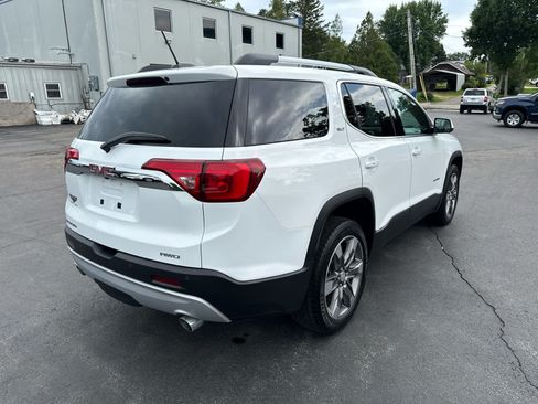 Used 2019 GMC Acadia SLT AWD/4WD image 3