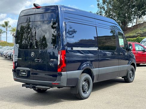 Used 2024 Mercedes-Benz Sprinter 144 Cargo image 3