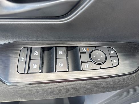 New 2026 Nissan Kicks S FWD image 16