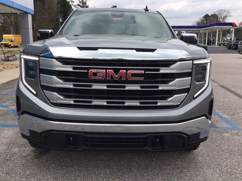New 2026 GMC Sierra 1500 SLE AWD/4WD image 8