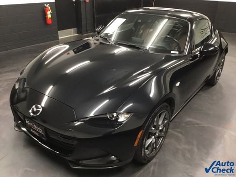 Used 2018 MAZDA MX-5 Miata RF Grand Touring image 17