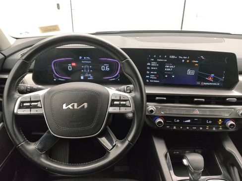 Used 2023 Kia Telluride LX image 22