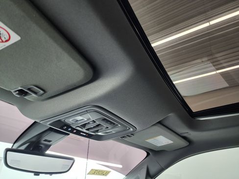 Used 2022 GMC Sierra 2500 Denali w/ Denali Ultimate Package image 13