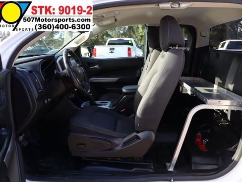 Used 2022 Chevrolet Colorado LT w/ Fleet Safety Package image 14