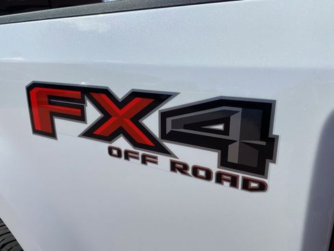 Used 2022 Ford F350 Lariat w/ Lariat Ultimate Package image 14