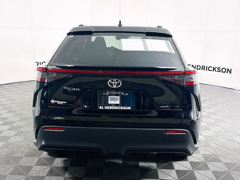 Used 2024 Toyota bZ4X XLE image 4