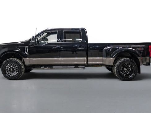 Used 2022 Ford F350 King Ranch w/ Camper Package AWD/4WD image 10