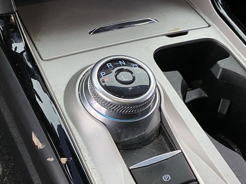 Used 2022 Ford Explorer ST-Line w/ Class IV Trailer Tow Package image 18