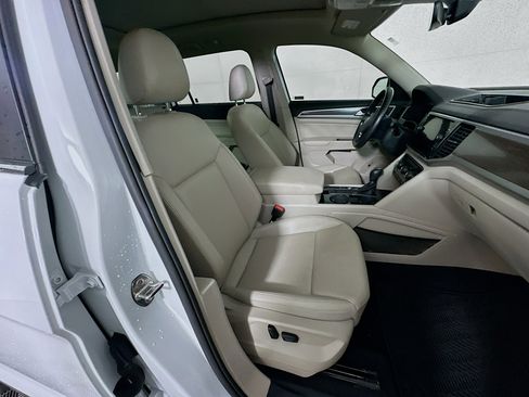 Used 2019 Volkswagen Atlas SEL image 33