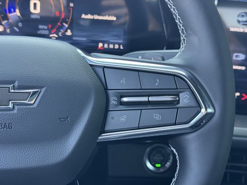 New 2026 Chevrolet Traverse LT w/ Midnight/Sport Edition FWD image 32