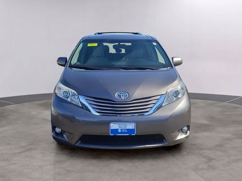 Used 2016 Toyota Sienna XLE w/ Outdoor Package image 2
