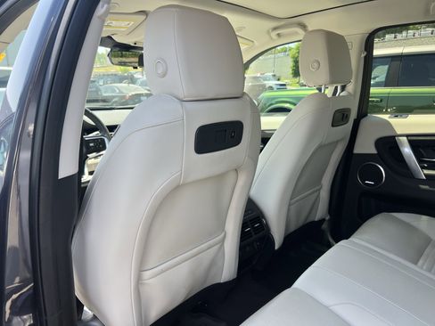 Certified 2025 Land Rover Discovery Sport S AWD/4WD image 38