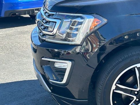 Used 2019 Ford Expedition Limited w/ Special Edition Package image 12