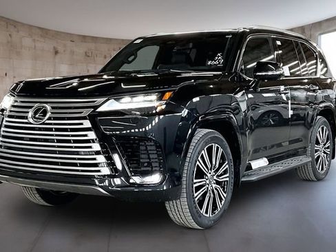 New 2026 Lexus LX 700h Luxury image 2