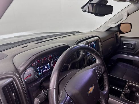 Used 2018 Chevrolet Silverado 1500 LTZ Z71 w/ LTZ Plus Package AWD/4WD image 9
