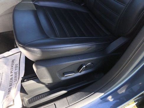 Used 2019 Ford Edge SEL w/ Equipment Group 201A image 15