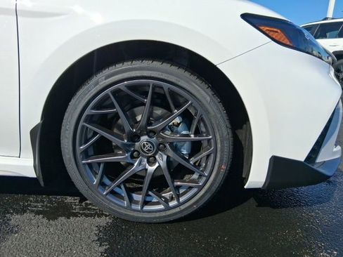 New 2026 Toyota Camry SE image 3